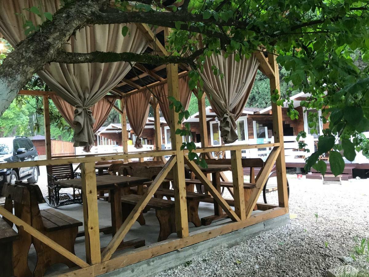 Гостевой Комплекс Парус Hotel New Athos Kültér fotó